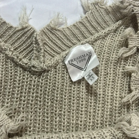 Freshman 1996 cropped sweater - Picture 2 of 6